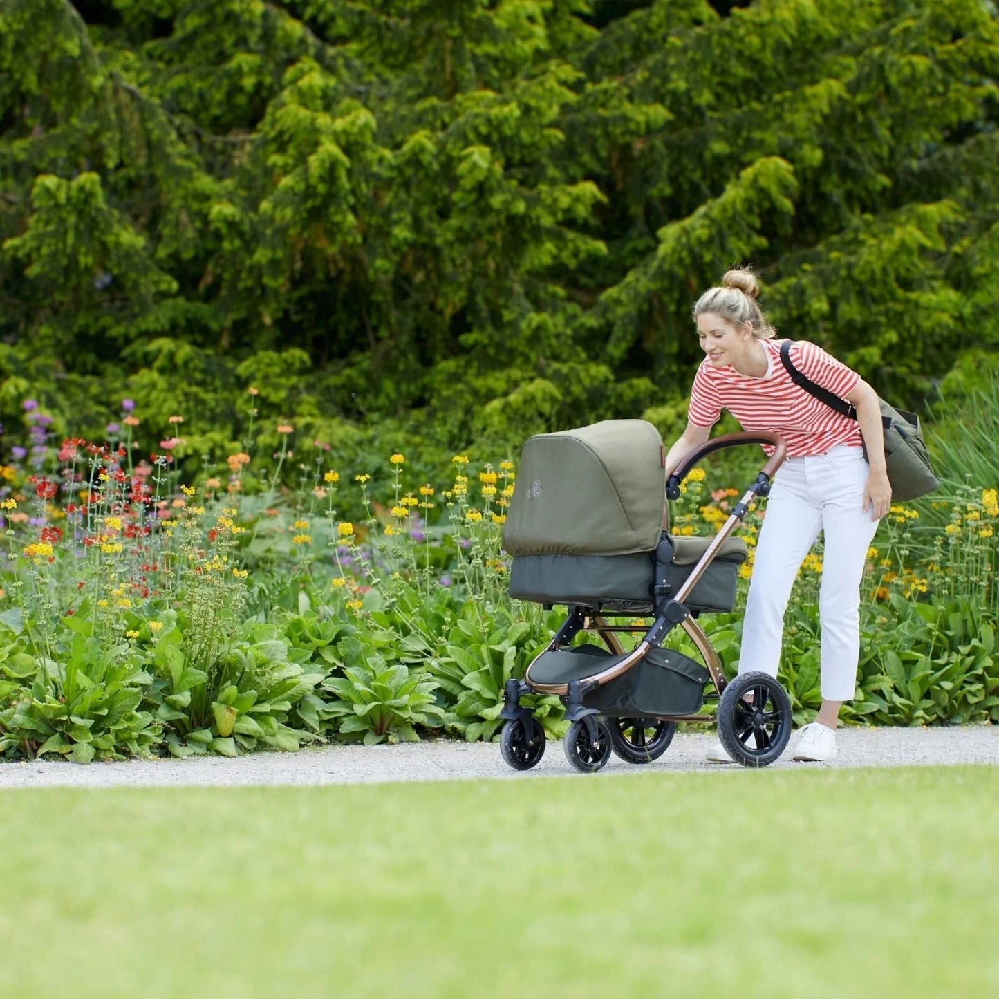 Ickle Bubba Stomp V4 2 In 1 Carrycot & Pushchair - Nude