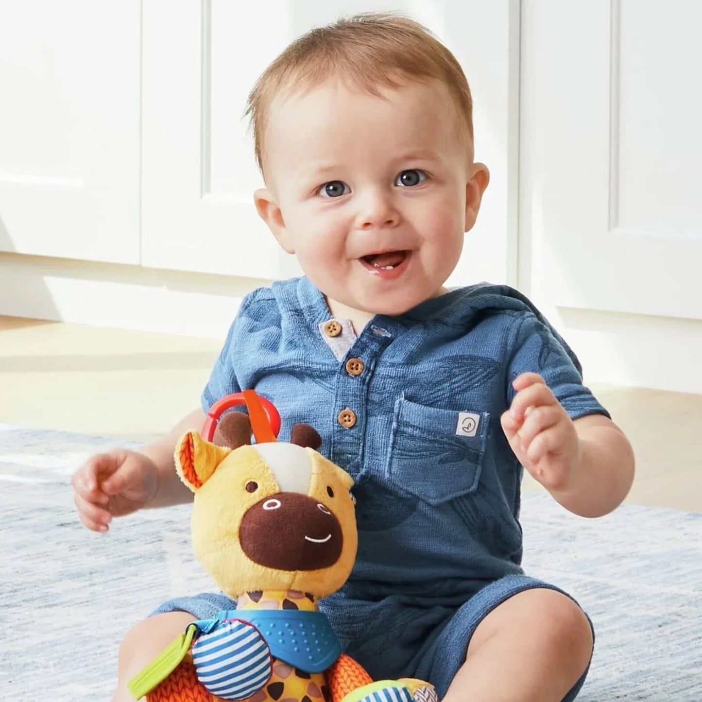 Skip Hop Bandana Buddies Activity Toy - Giraffe