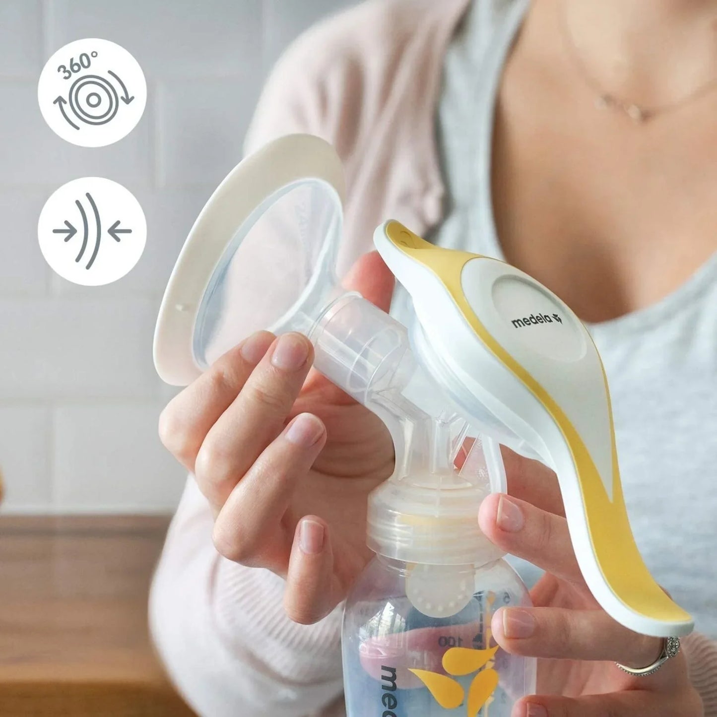 Medela Harmony Manual Breast Pump