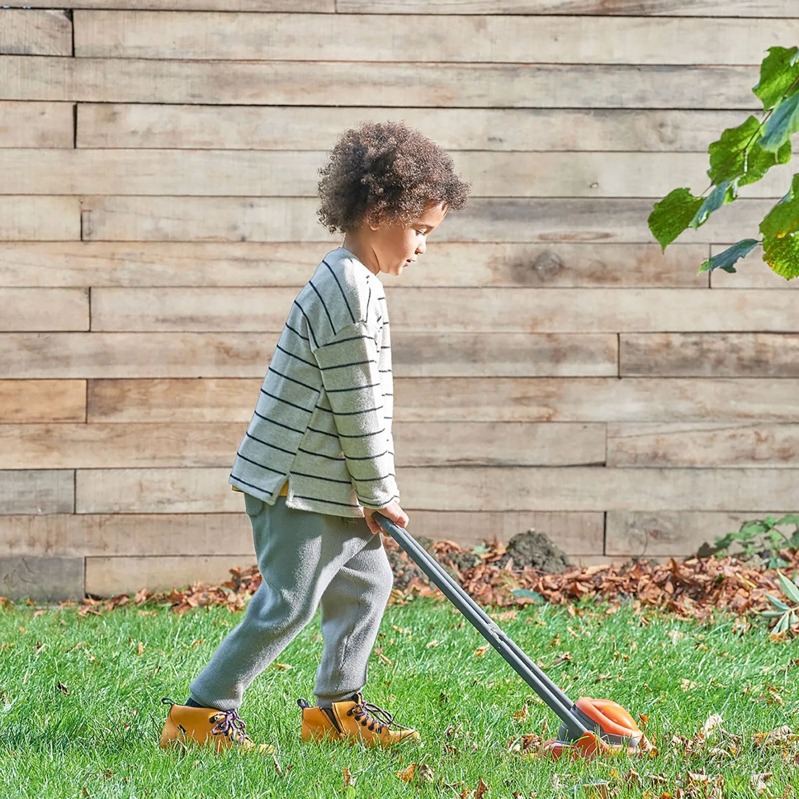 Casdon Flymo Lawn Mower Toy