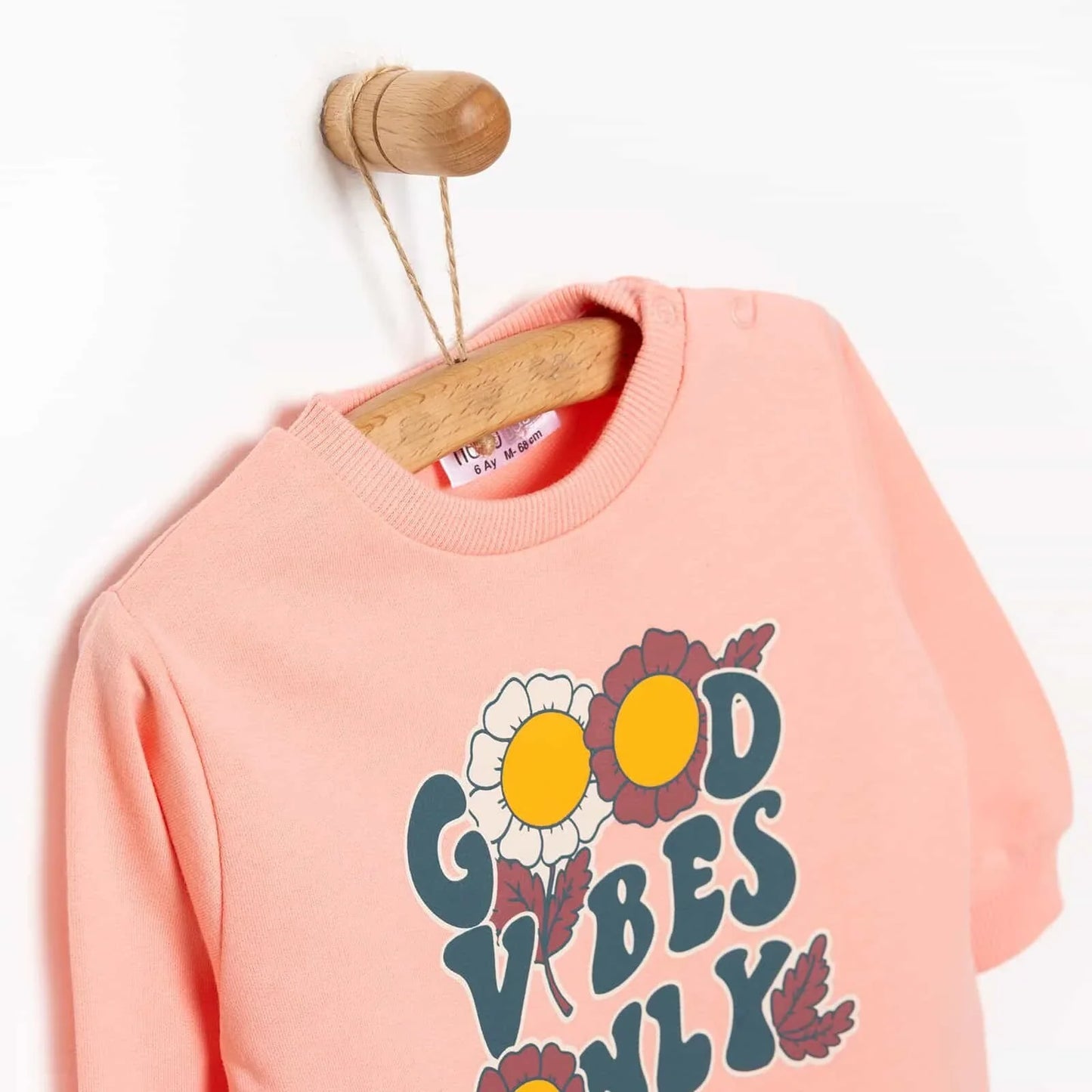 HelloBaby Basic Low Raised Floral Text Printed Sweatshirt - Pink