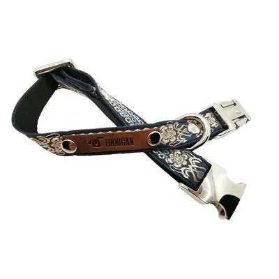 Finnigan Designer Dog Collar: Stylish Vintage Charm-1