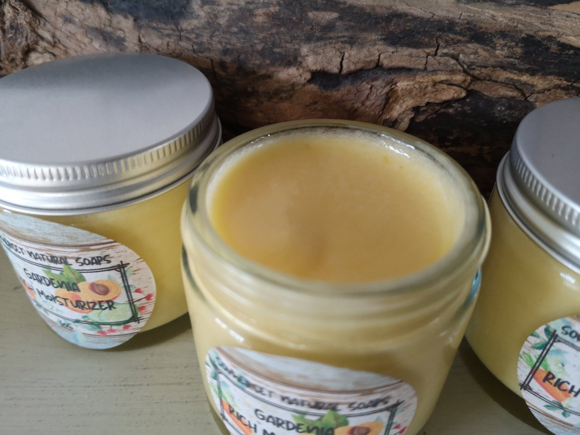 Gardenia Rich Moisturiser - mezetto Shopify Collective Somerset Natural Soaps