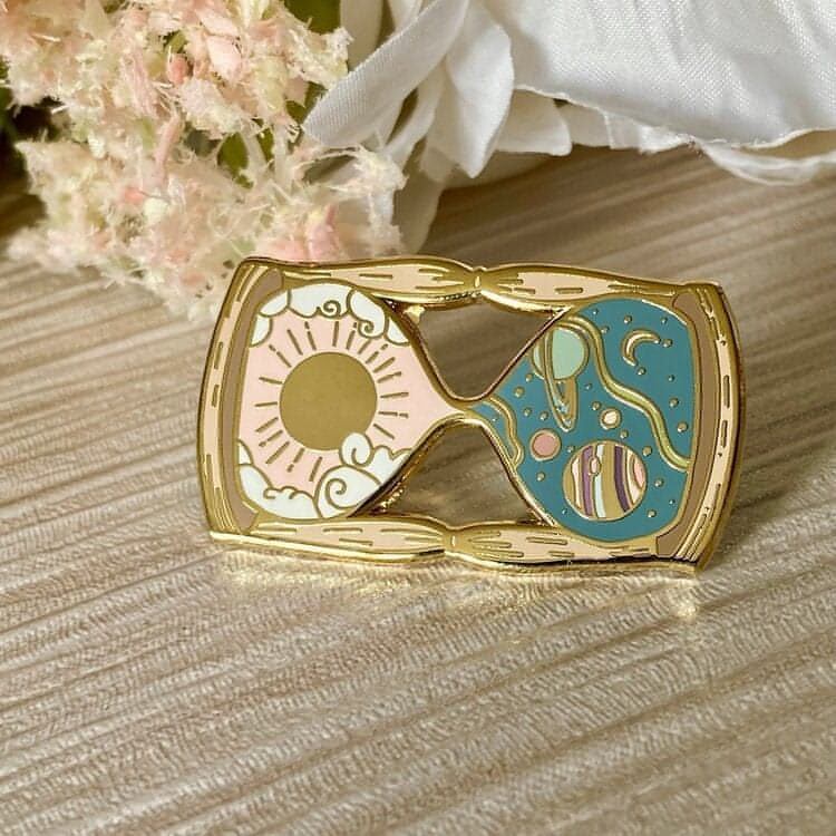 Celestial Hourglass (Pastel)