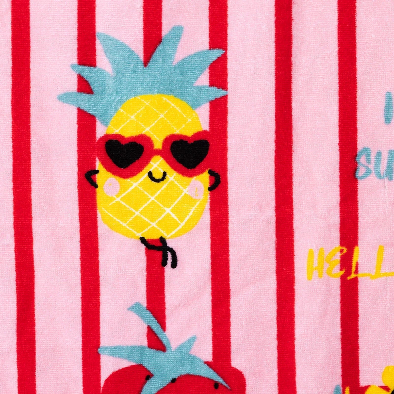 Little Dreams Baby Girl Towel - Red - mezetto