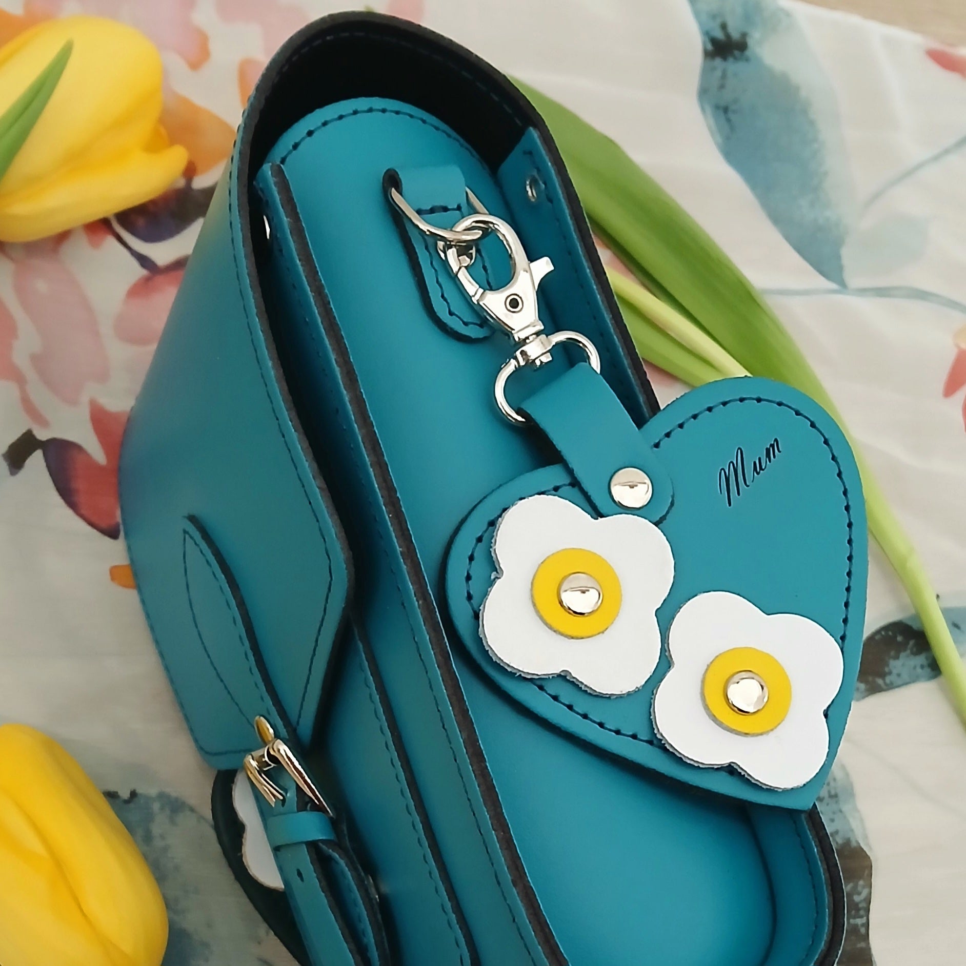 Love heart bag charm - with 'Mum' engraving and flower appliques - Teal-1