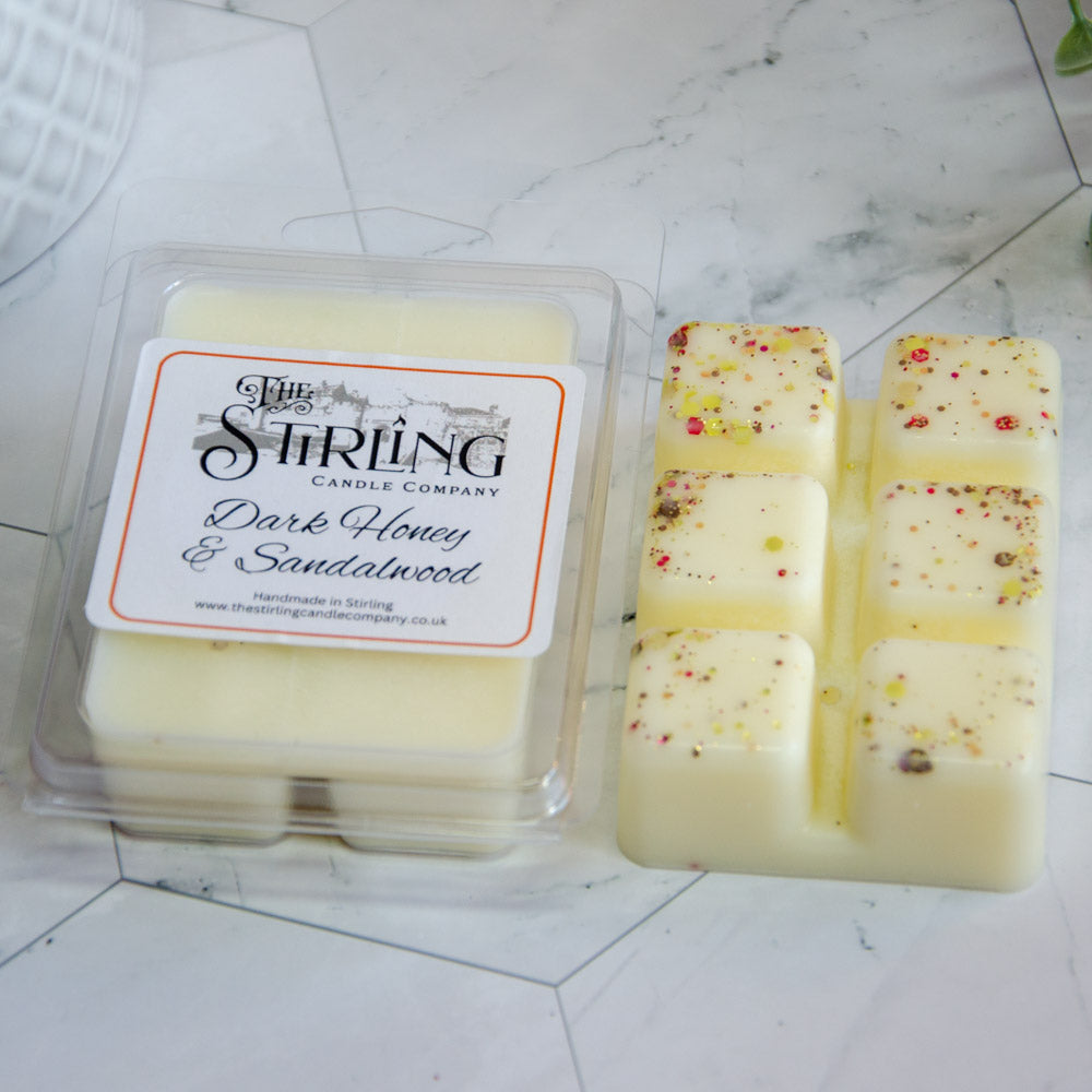 Dark Honey & Sandalwood - Wax Melt Clamshell