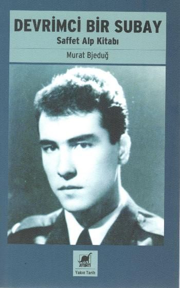 Devrimci Bir Subay - Ayrıntı Yayınları Kitap