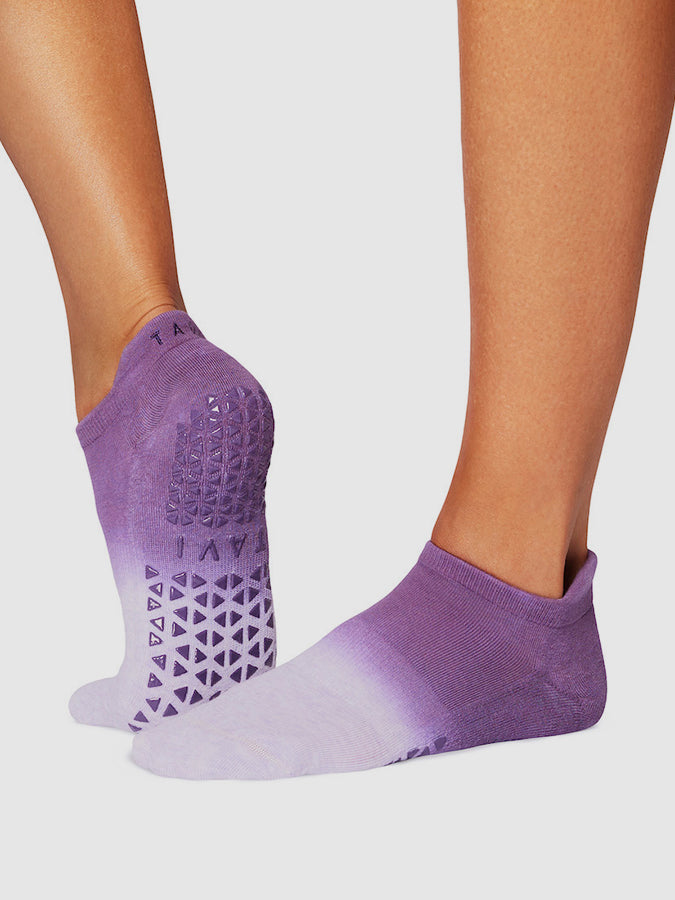Tavi Savvy Grip Socks